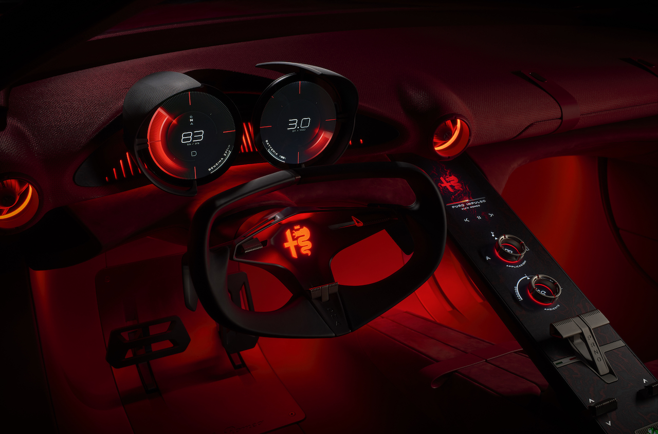 Alfa Romeo Cuorerosso(1)
